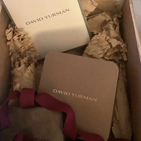 💥SALE💥PRICE IS FIRM David Yurman Heart Amulet Necklace - Picture 9 of 9